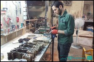 مراحل ساخت تندیس جایزه جهانی خشت طلایی تهران